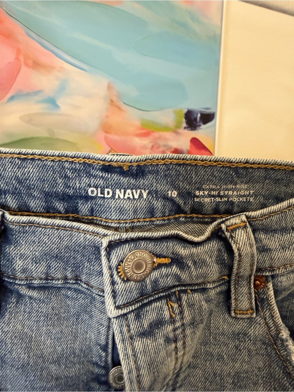 Old Navy Distressed Blue Mom‎ Jeans 10 - Picture 3 of 6